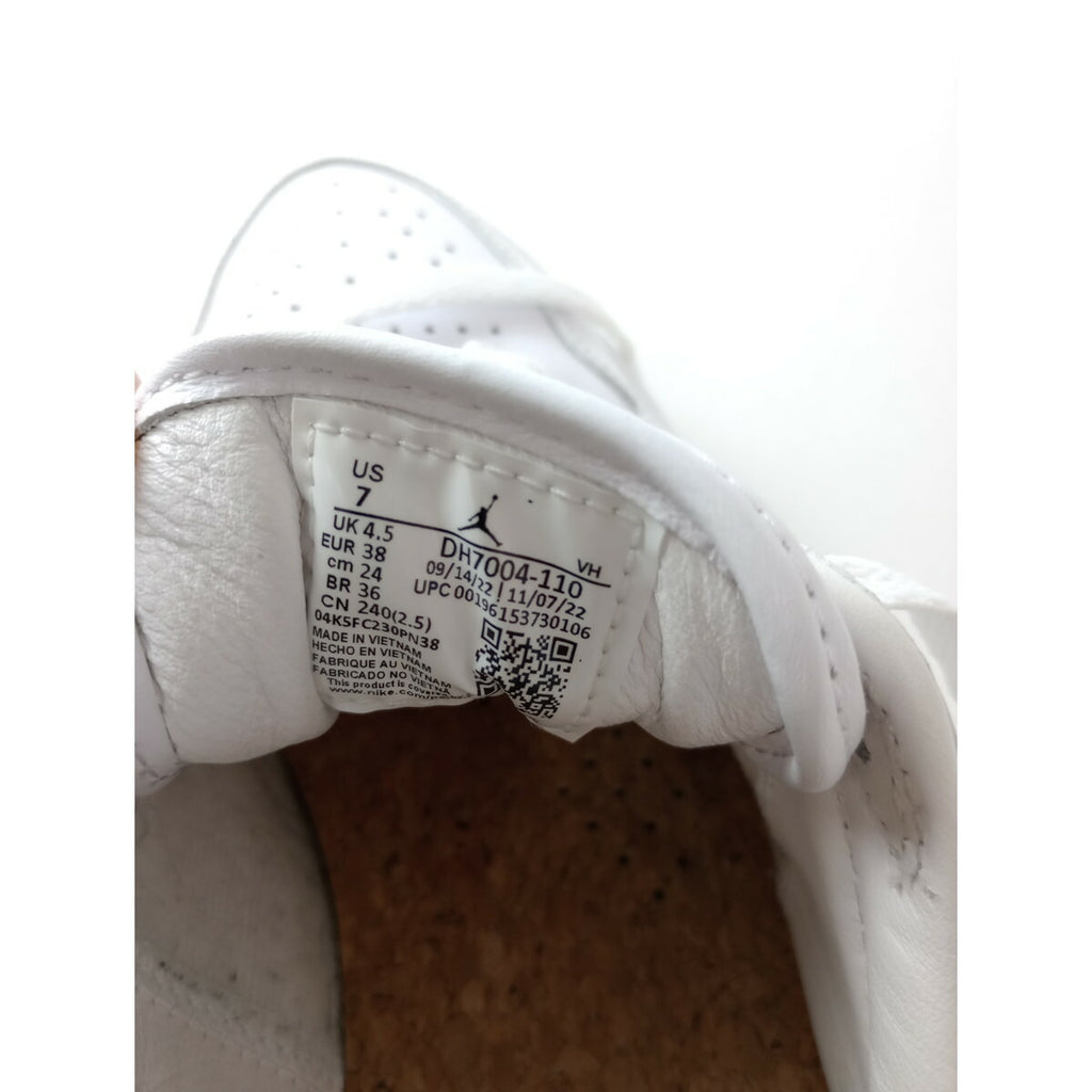 NIKE ナイキ スニーカー Air Jordan 1 Elevate Low 24cm DH7004110 ホワイト 白 24ｃｍ 靴 【中古】