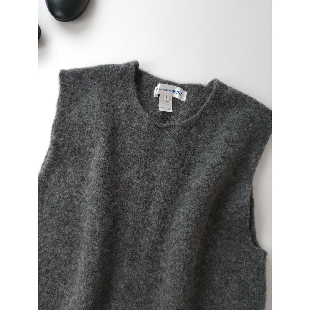 COMME des GARCONS SHIRT コムデギャルソン シャツ fully fashioned knit gauge 7 milled ウール ニット ベスト グレーS (21M＋1733)【中古】