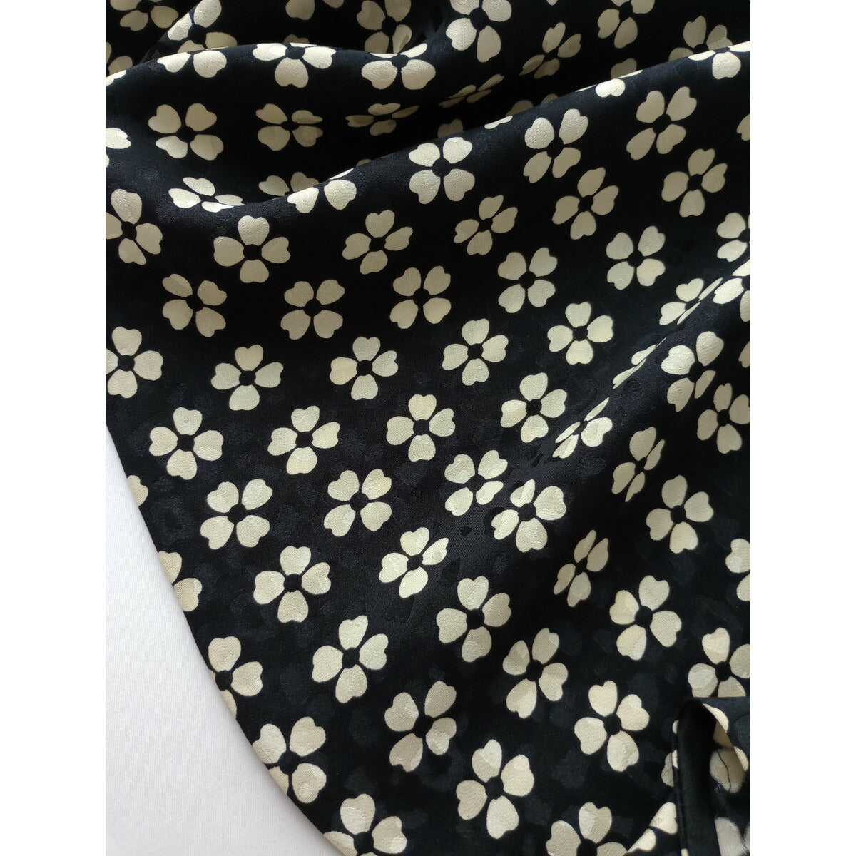 BLAMINK ブラミンク クローバー 柄 シルク ロング ギャザースカート 黒 ブラック 白 38【中古】