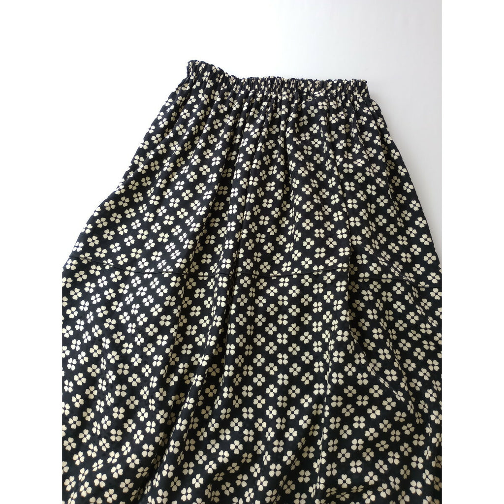 BLAMINK ブラミンク クローバー 柄 シルク ロング ギャザースカート 黒 ブラック 白 38【中古】