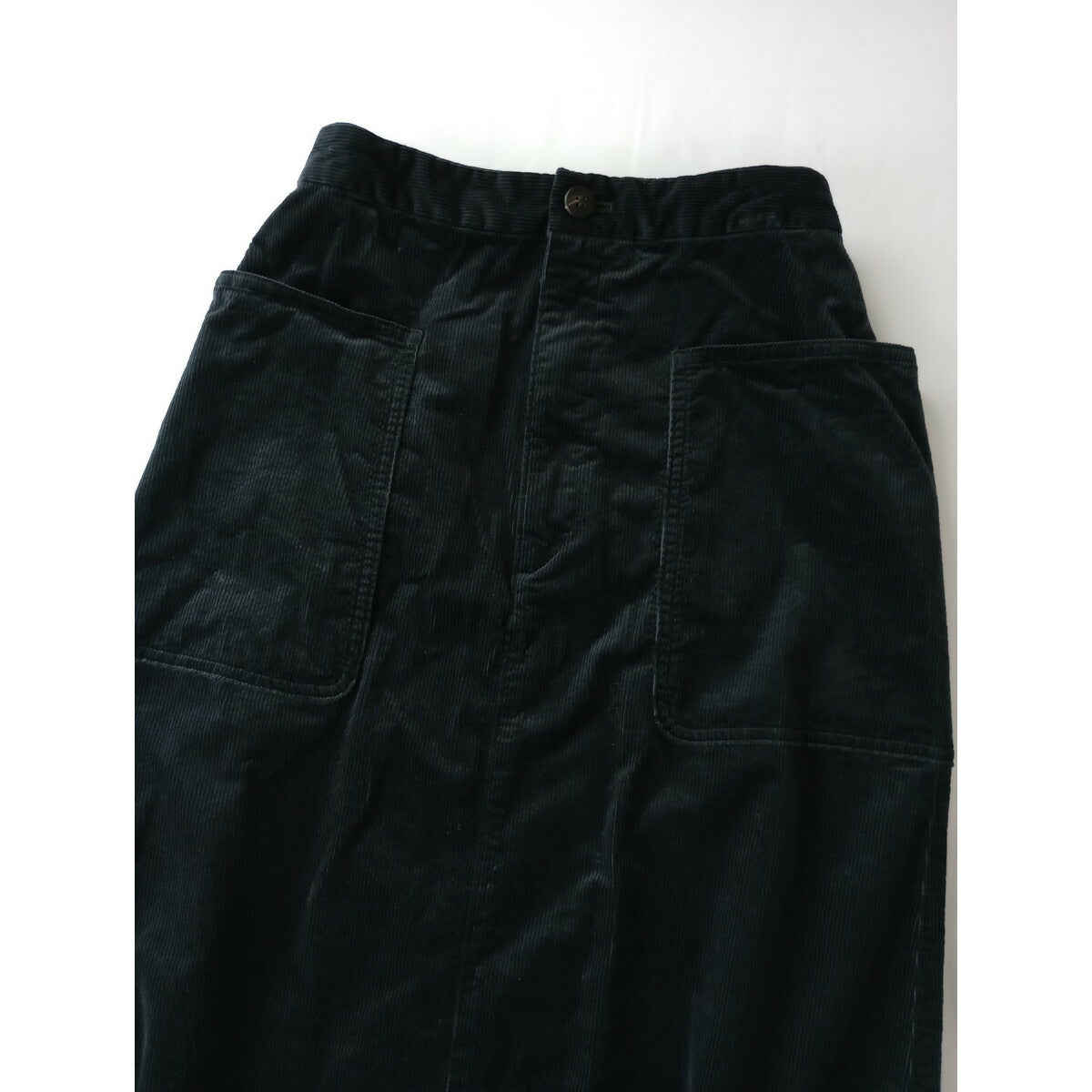 22AW GALERIE VIE ギャルリーヴィー ストレッチ コットン 綿 コーデュロイ Aライン ロング スカート 黒 ブラック 34 (16M＋2595)【中古】