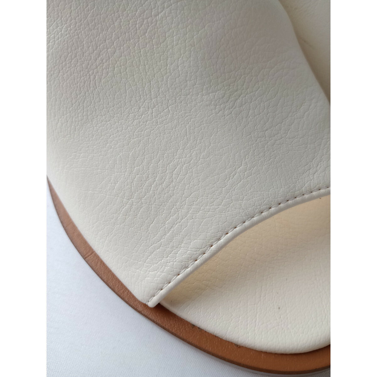 TODAYFUL トゥデイフル Round Slide Sandals 太ヒール サンダル アイボリー 37 靴 【中古】