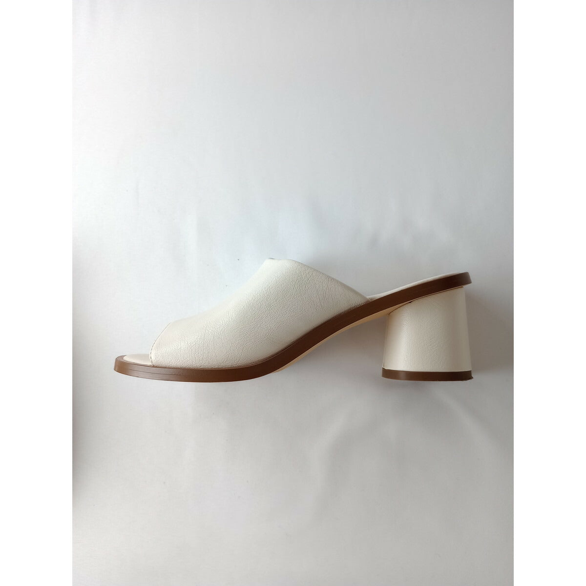 TODAYFUL トゥデイフル Round Slide Sandals 太ヒール サンダル アイボリー 37 靴 【中古】
