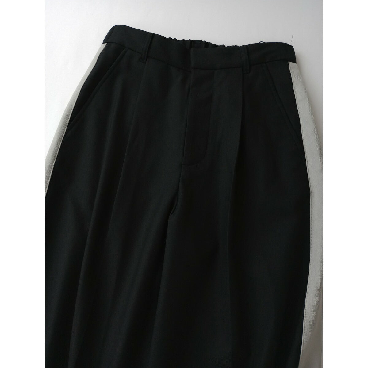 24SS JOURNAL STANDARD ジャーナルスタンダード TWストライプラインスラックス パンツ 黒 ブラック 36【中古】