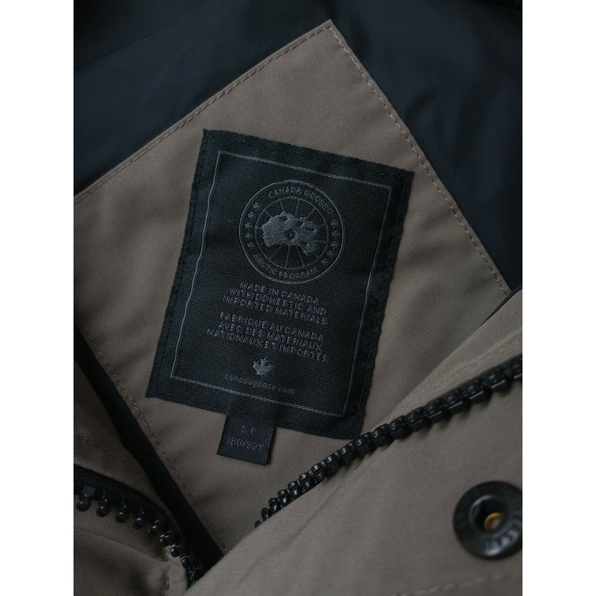 CANADA GOOSE BLACK LABEL カナダグース GARSON VEST ギャルソン ベスト メンズ ダウン ベ スト グレージュ SP (25M＋0819)【中古】
