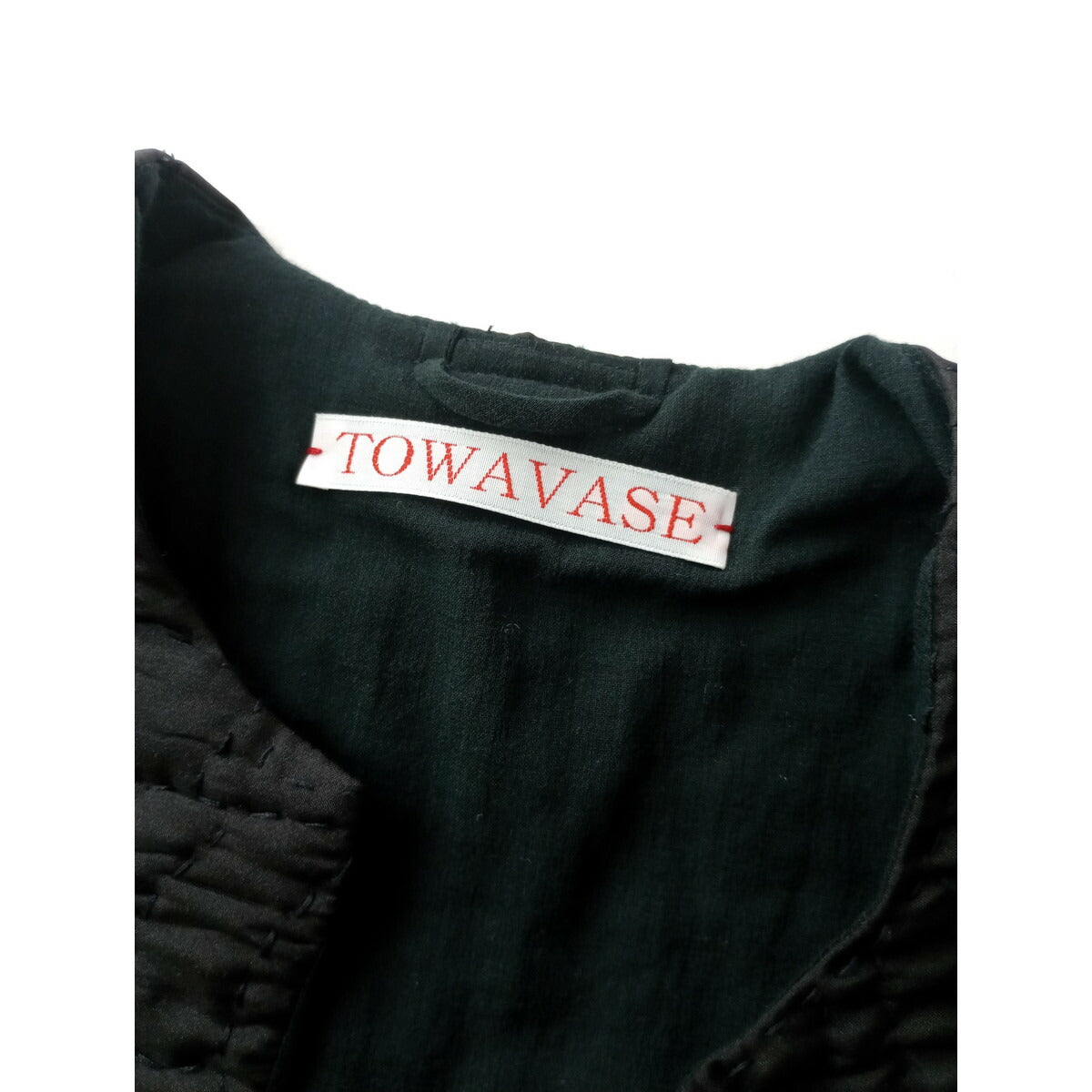 permanent TOWAVASE パーマネント トワヴァーズ シルク 100％ ペイズリー ジャケット 黒 ブラック キルティング キルト【中古】
