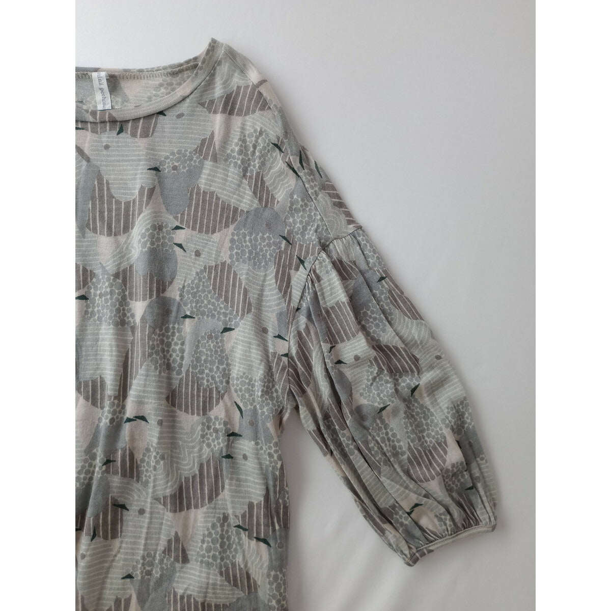 mina perhonen ミナペルホネン singing merrily ウール トップス グレー 36【中古】