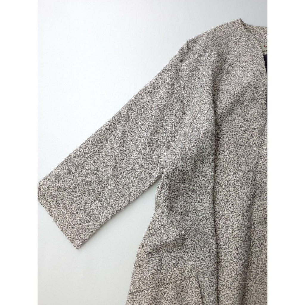 GALLERY SHILI ギャラリー シリ 着物 リメイク 総柄 シルク100% ノーカラー コート ライトベージュ パープル【中古】