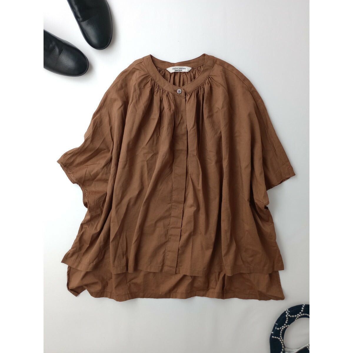 23SS atelier naruse アトリエナルセ cotton lyocell band-collar blouse ブラウス トップス ブラウン【中古】