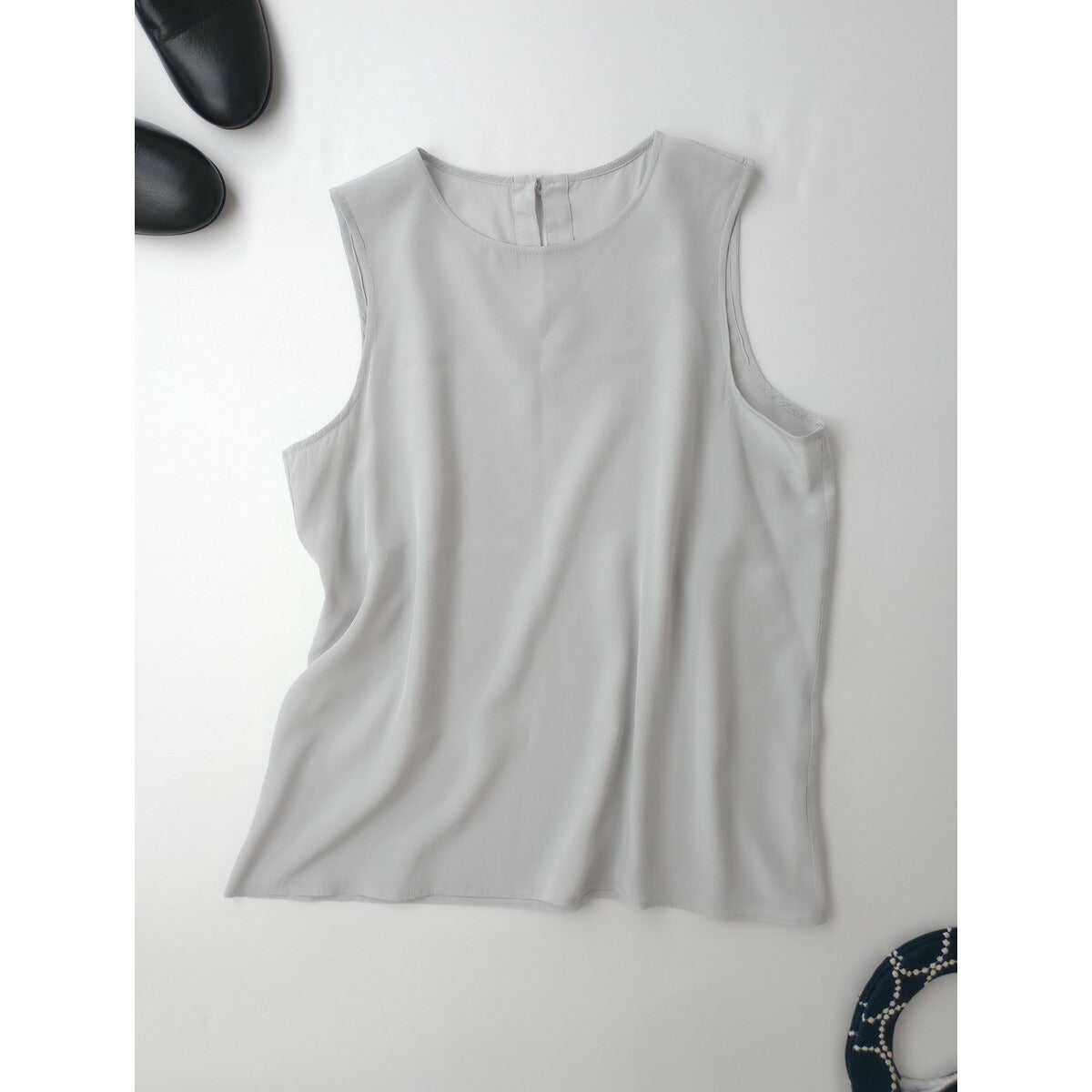 -M- [medium] ミディアム days 小暮美奈子 シルク 100％ タンクトップ トップス カットソー グレー M【中古】