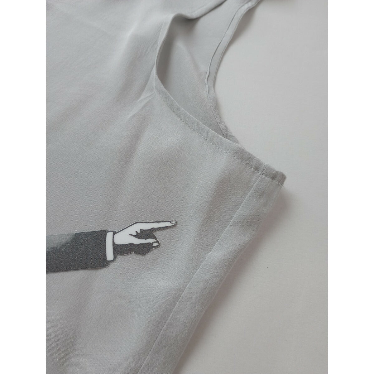 -M- [medium] ミディアム days 小暮美奈子 シルク 100％ タンクトップ トップス カットソー グレー M【中古】
