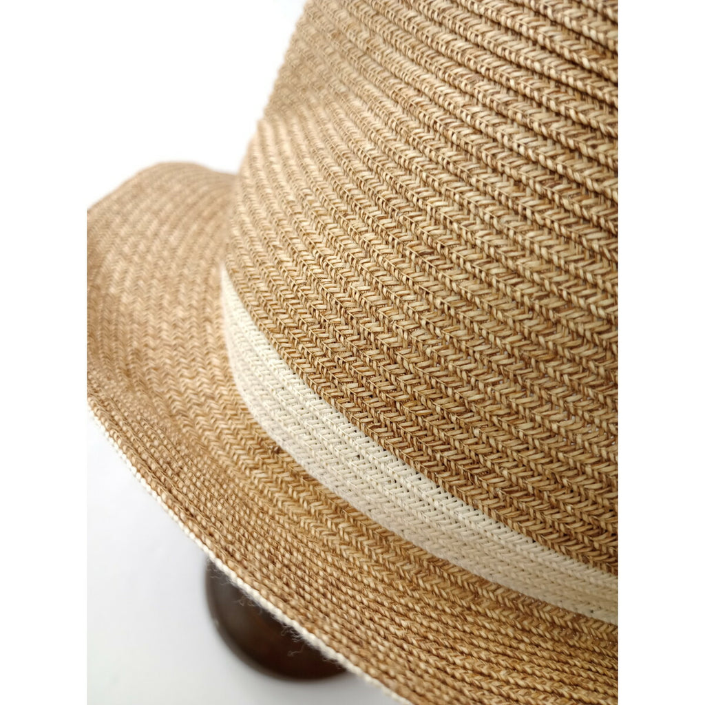 mature ha. マチュアーハ BOXED HAT ペーパー ハット 帽子 白【中古】