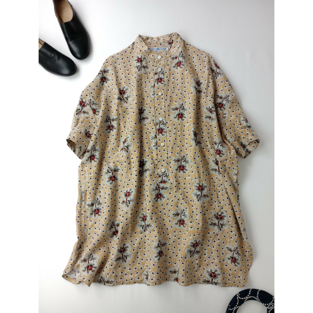 R&D.M.Co- オールドマンズテーラー NURSERY PRINT ROOMY SHIRT ナーサリープリントルーミー シャツ トップス黄土色【中古】