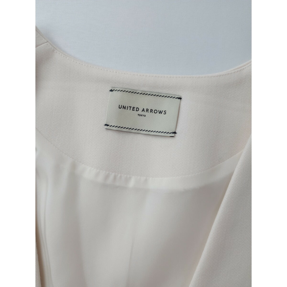 22SS UNITED ARROWS ユナイテッドアローズ ダブル クロス ベスト トップス アイボリー【中古】