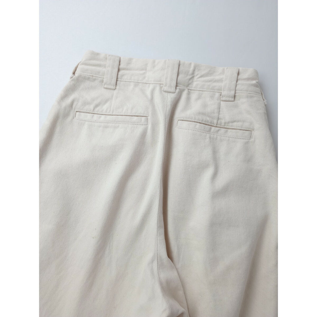 THE Shinzone ザシンゾーン TOMBOY JEANS ウエスト ツータック トム ボーイ コットン 綿 100％ デニム パンツ 生成り 32【中古】
