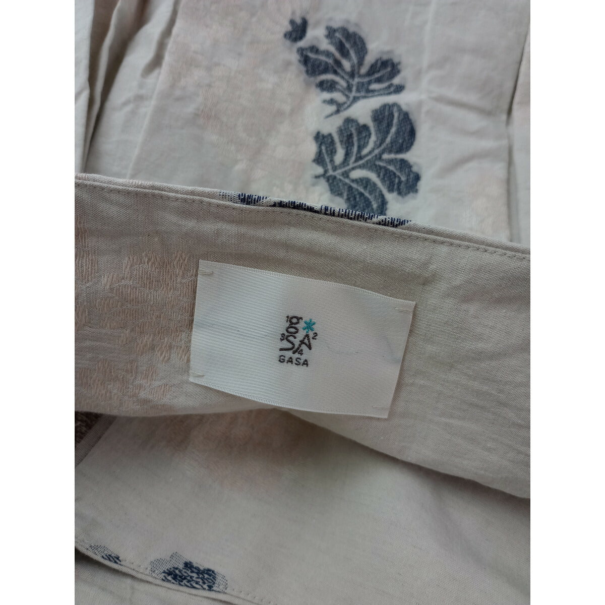 GASA ガサ 湖水の淵の花 ロング スカート 生成り【中古】