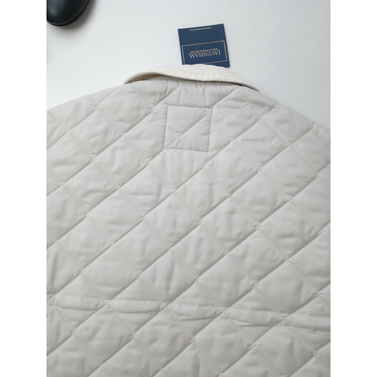 新品 25AW LAVENHAM ラベンハム Teynham Womens テイナム ウィメンズ キルティング ショート ジャケット コーデュロイカラー 白 (4M＋2679) 【中古】