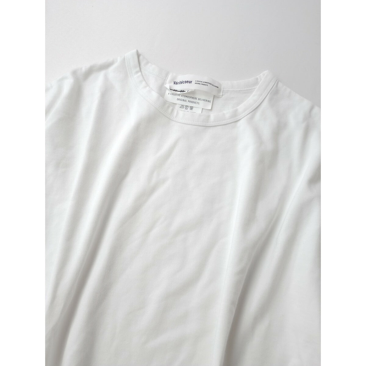 Veritecoeur ヴェリテクール コットン 綿 100％ 半袖 Tシャツ カットソー トップス 白 ホワイト【中古】