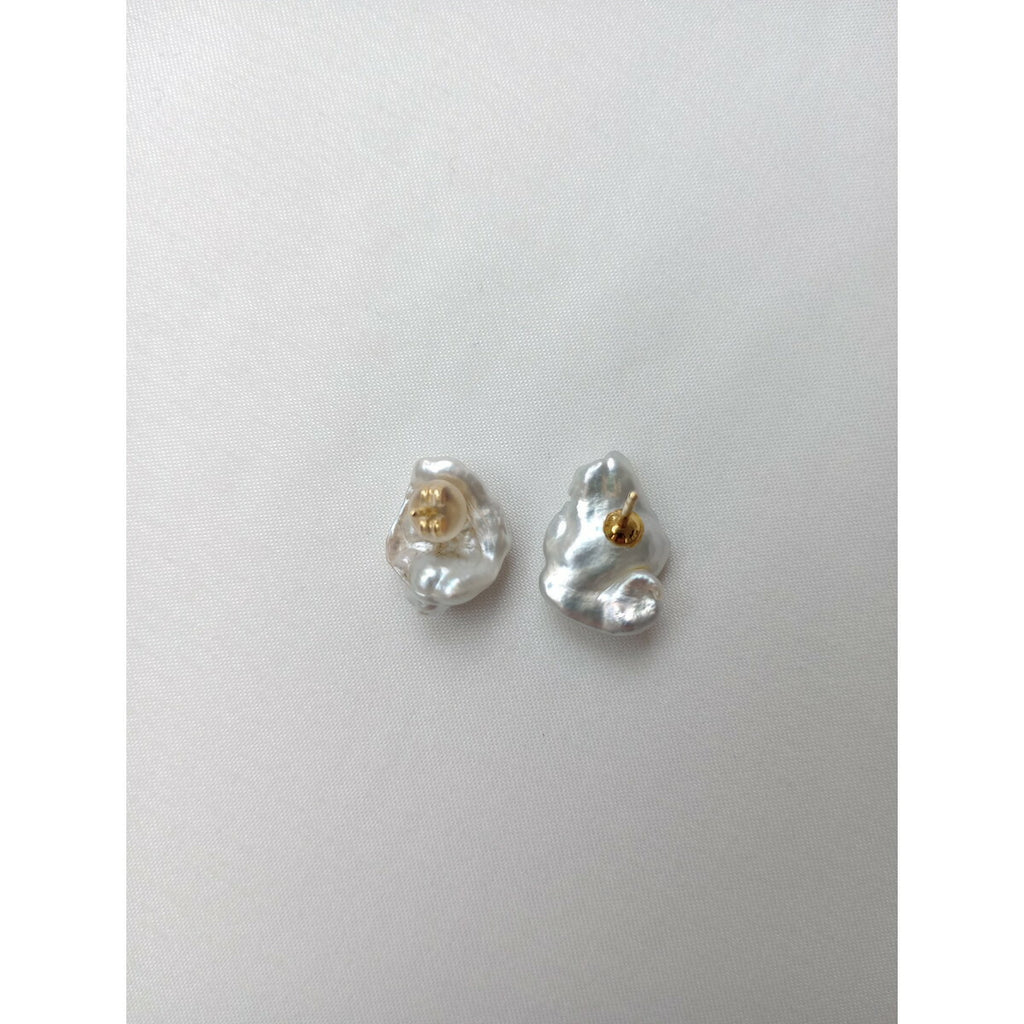 Bon Magique ボン マジック 白蝶 ケシ パール K18YG ピアス アクセサリー 【中古】