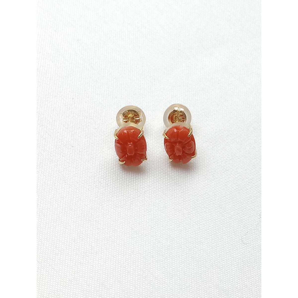 25年モデル Bon Magique ボン マジック 珊瑚 スタッド ピアス K18YG サーモンピンク アクセサリー 【中古】