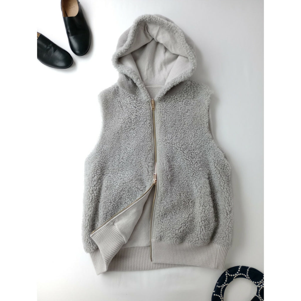 アパルトモン L'Appartement ReversibleVEST Mouton×Cashmere ラム 羊革 ウール カシミヤ リバーシブル フード ベスト グレー S (23M＋0369)【中古】