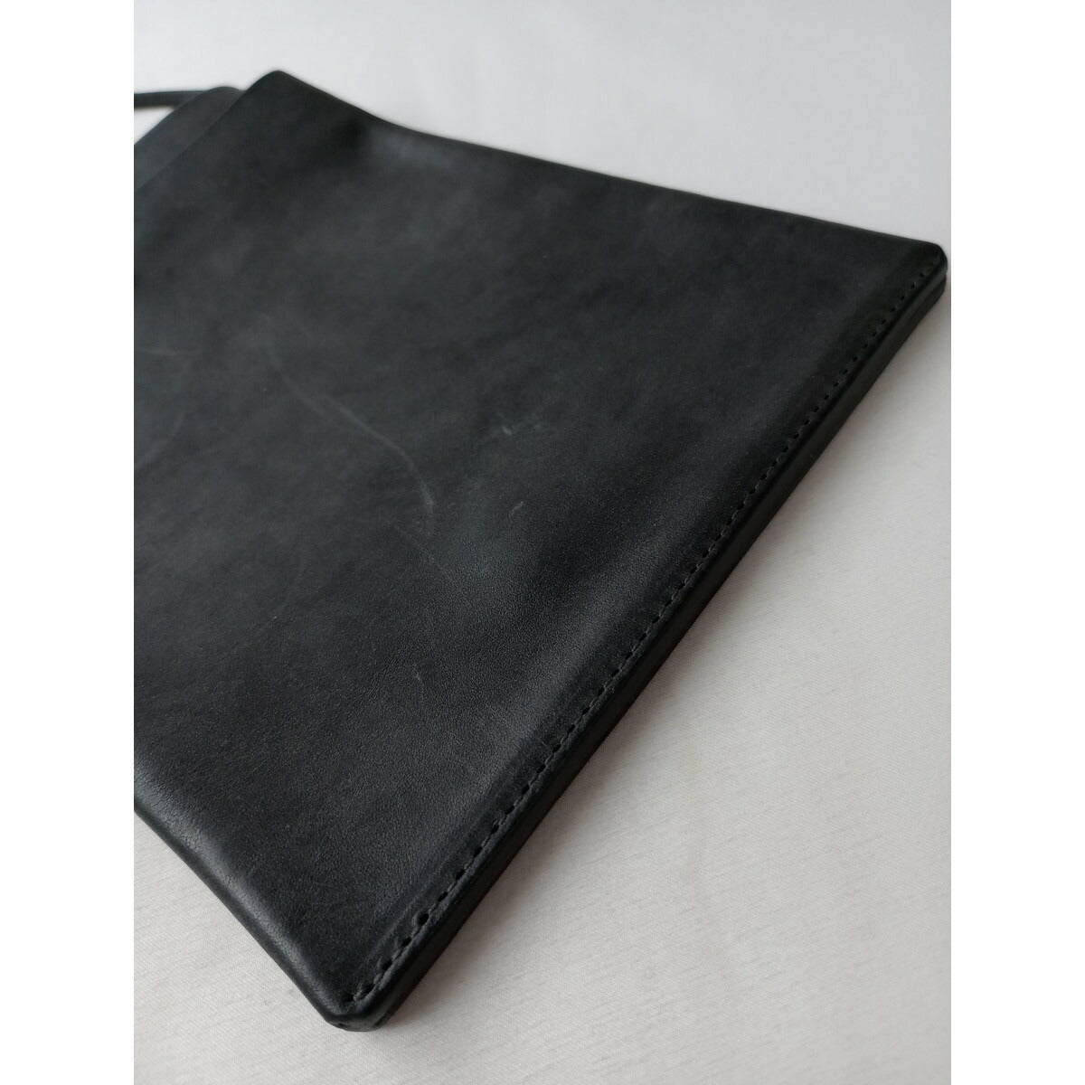 safuji サフジ レザー ショルダー バッグ サコッシュ 墨黒【中古】