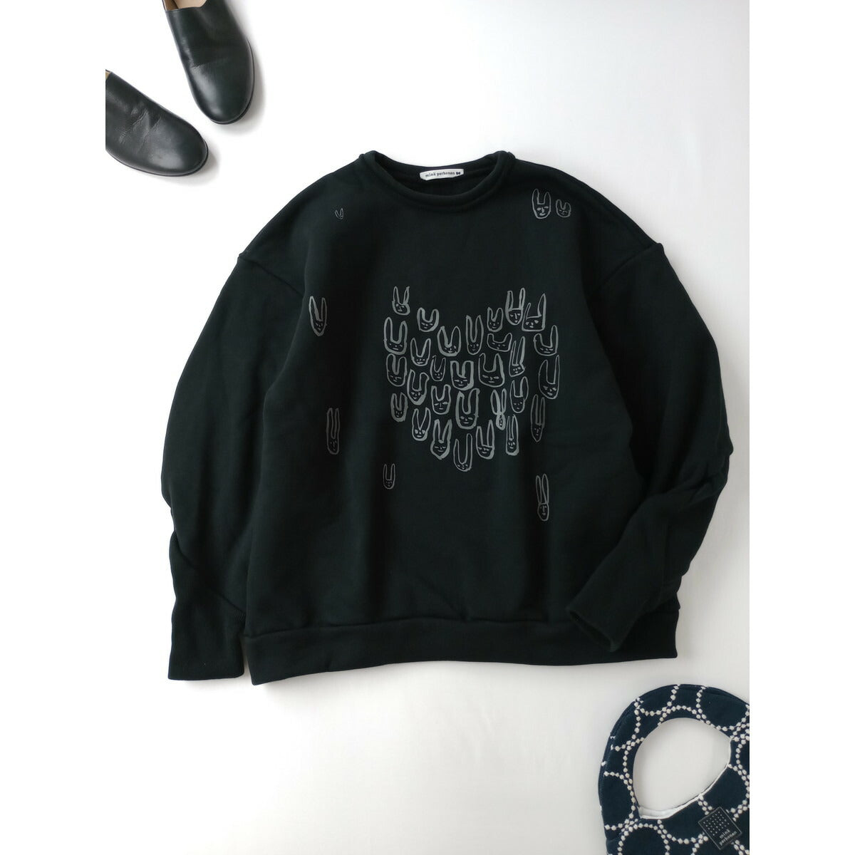 mina perhonen ミナペルホネン palmier スウェット プルオーバー 長袖 トップス うさぎ 黒 ブラック 38【中古】