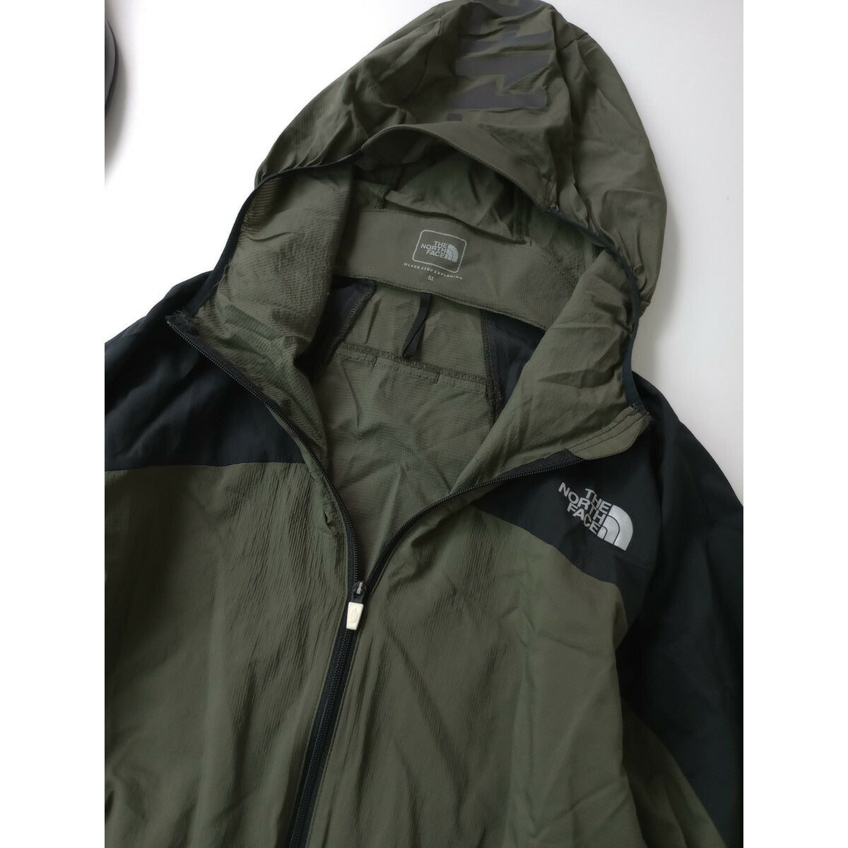 THE NORTH FACE ザ ノース フェイス Swallowtail Vent Hoodie スワロテイル ベント フーディ カーキ ジャケット M【中古】