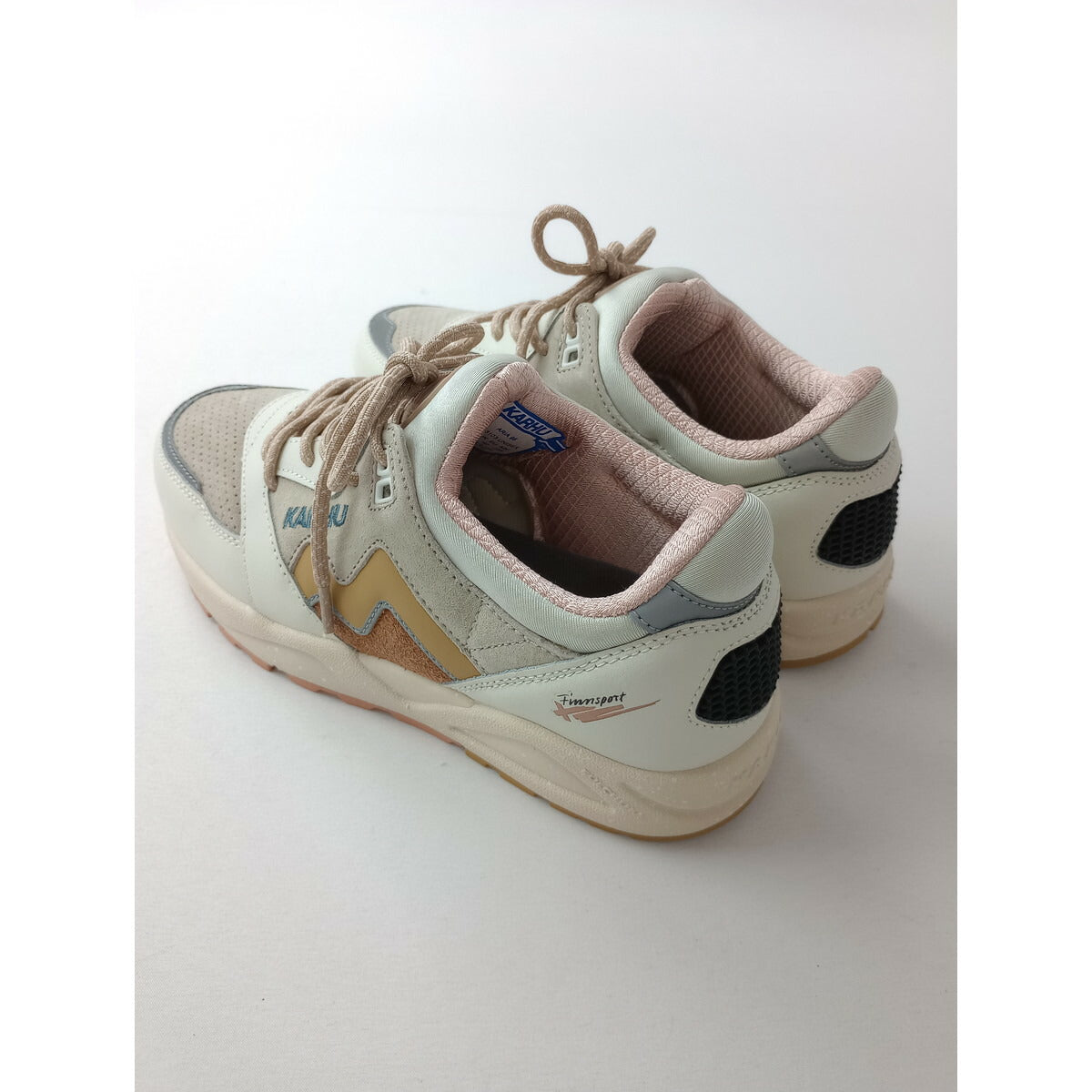 KARHU カルフ ARIA 95 スニーカー LILY WHITE / CURRY リリーホワイト / カリー 靴 白 25.5【中古】