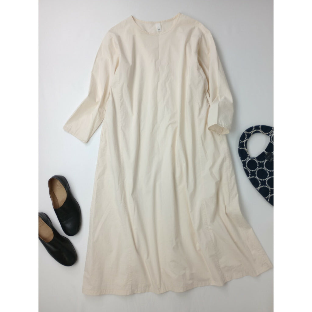 Yoli ヨリSimple onepiece シンプルワンピース ロング アイボリー【中古】