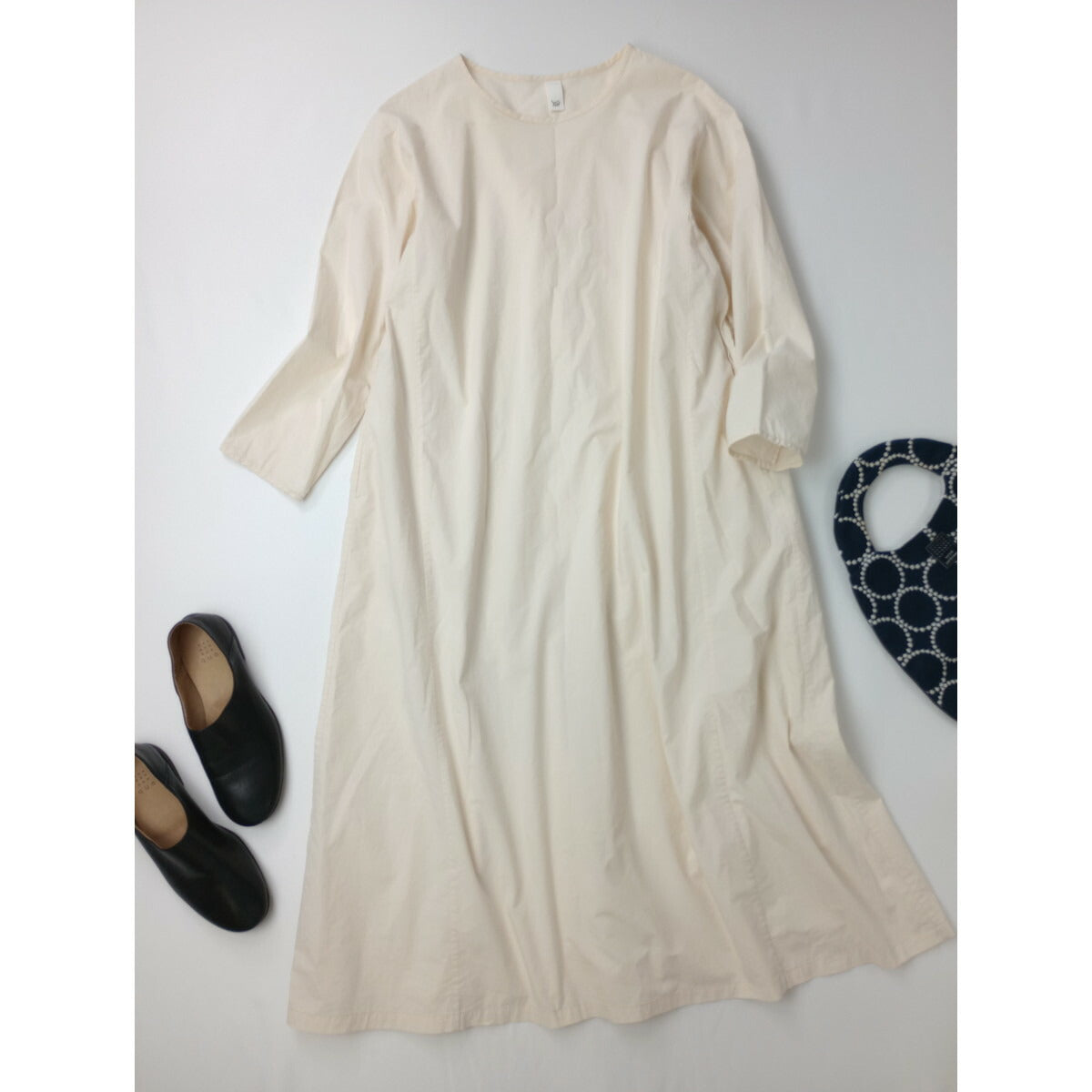 Yoli ヨリSimple onepiece シンプルワンピース ロング アイボリー【中古】