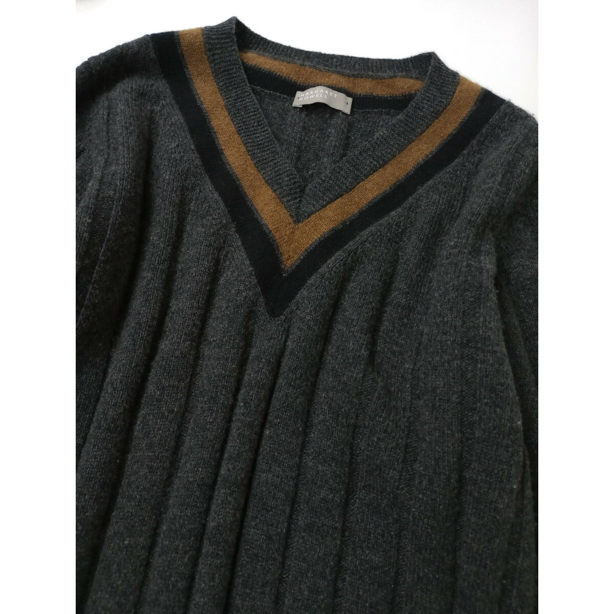 MARGARET HOWELLマーガレットハウエル スコットランドカシミヤ ウールVネック チルデン ニット トップス長袖 セーターグレー2(18M＋0221)【中古】