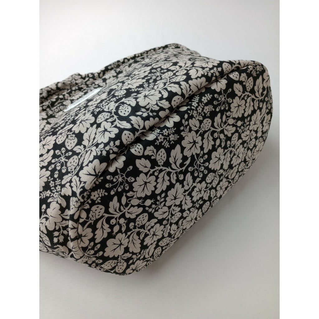 R&D.M.Co- OLDMANS TAILOR オールドマンズテーラー ワイルドベリー 花柄 マルシェ バッグ 黒 ブラック 白【中古】