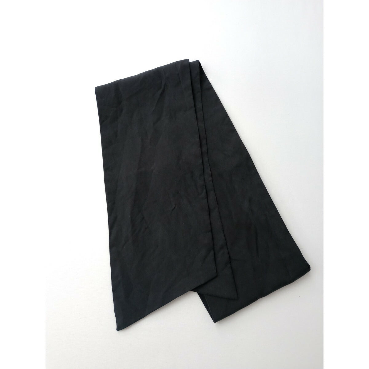 yoli ヨリ Silk tie scarf シルク100％ タイ スカーフ ストール 黒 ブラック【中古】