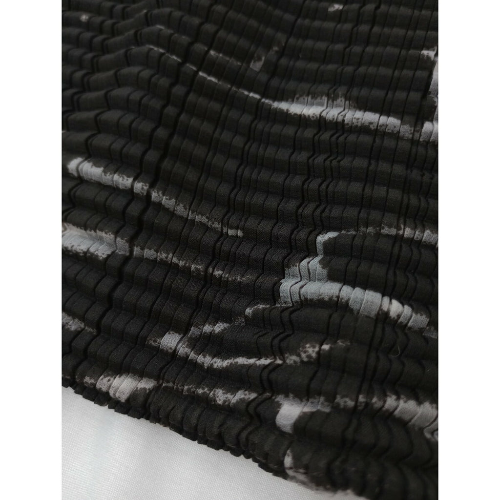 ISSEY MIYAKE イッセイミヤケ プリーツ プルオーバー ハイネック トップス カットソー 長袖 総柄 ダークブラウン M【中古】