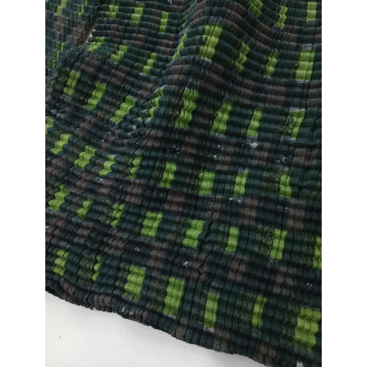 ISSEY MIYAKE イッセイミヤケ プリーツ プルオーバー ハイネック トップス グリーン M【中古】