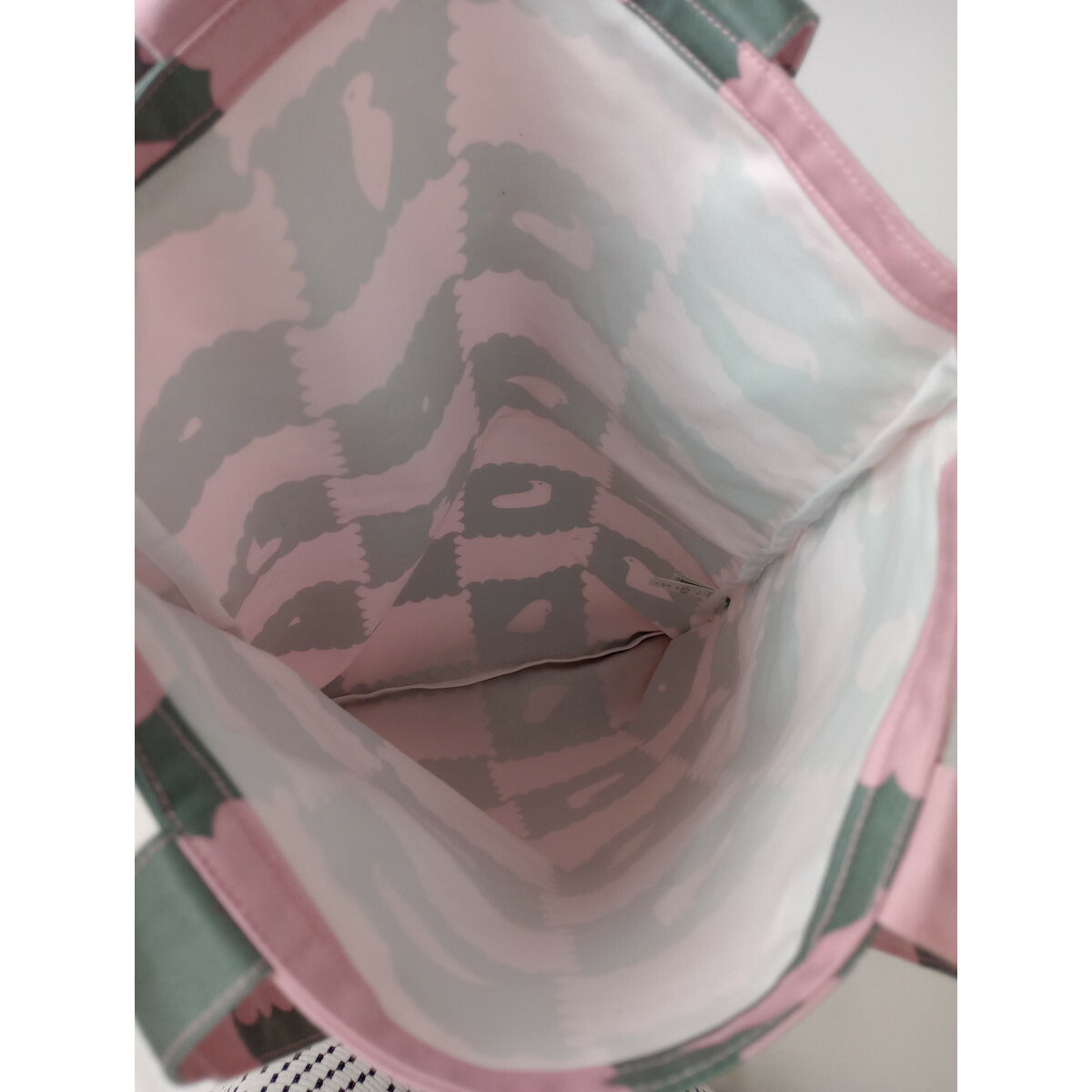 ミナペルホネン mina perhonen × iittala イッタラ 鳥 柄 Lintu Lintu コットン 綿 100％ トート バッグ ピンク【中古】