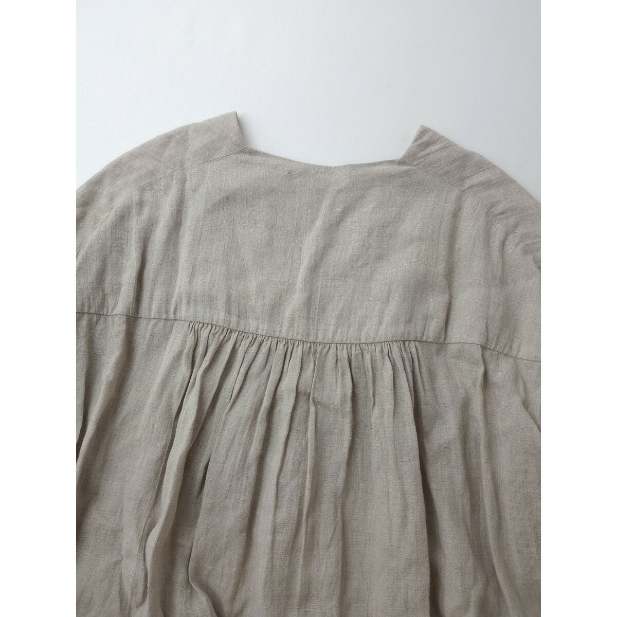 えみおわす イカッタ ドレス ロング ワンピース 生成り【中古】