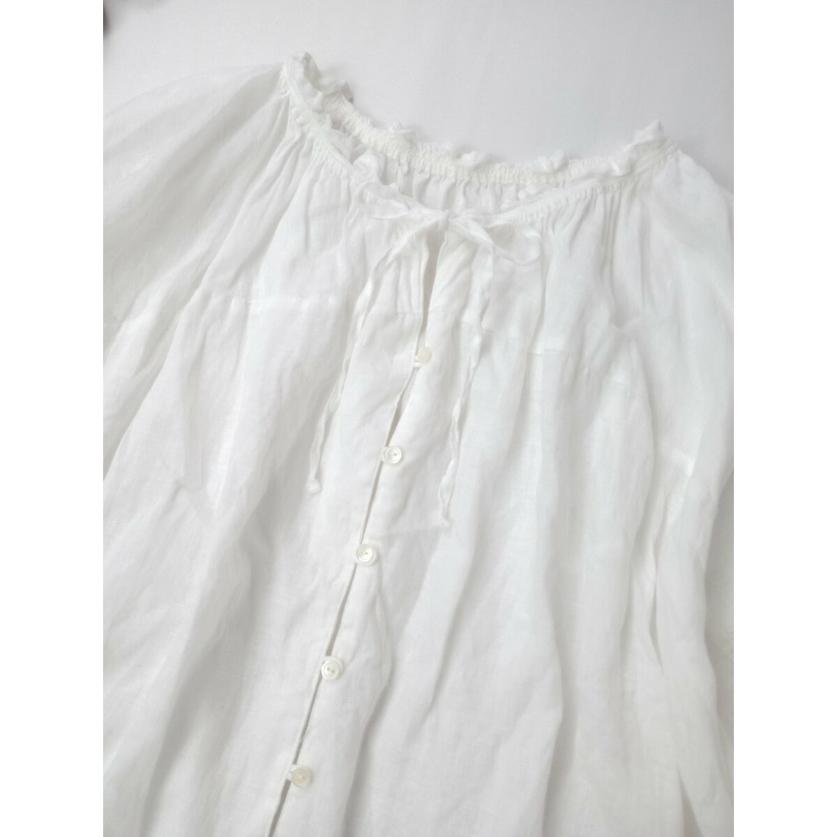 nest Robe ネストローブ リネン Vネック フリル ブラウス トップス ホワイト 白【中古】