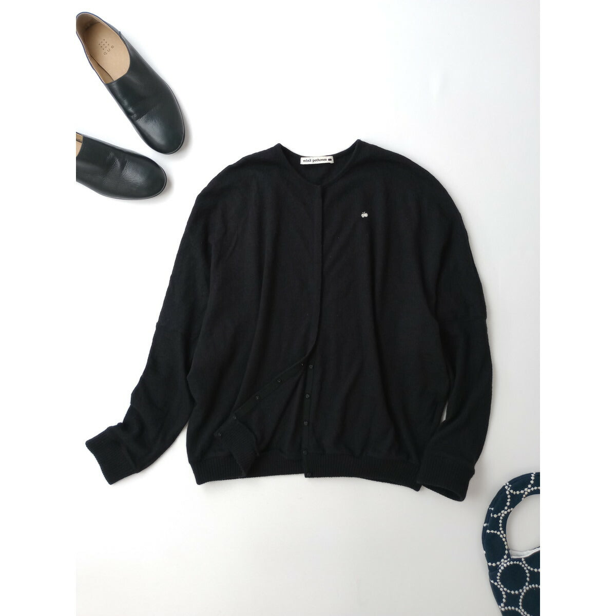 mina perhonen ミナペルホネン cozy アンゴラ 100％ ニット カーディガン黒 ブラック 36【中古】