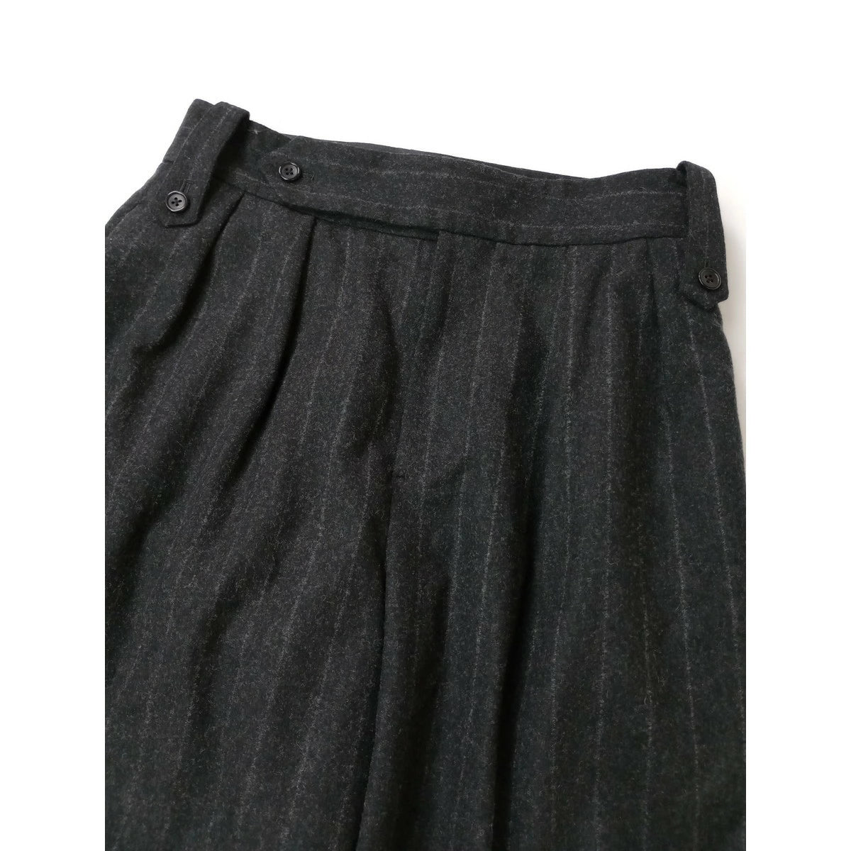 MARGARET HOWELL × FOX BROTHERS マーガレットハウエル ストライプ フランネル トラウザーパンツ グレー3 (12M＋0143)【中古】