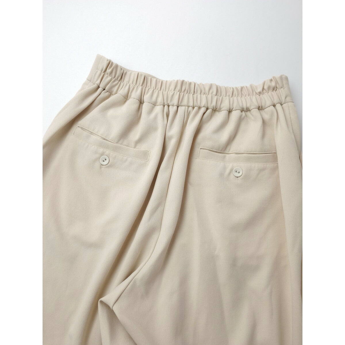 KURASHI &Trips PUBLISHINGクラシ&トリップス パブリッシング 北欧暮らしの道具店 ストレッチ3wayセットアップパンツトップス アイボリー【中古】