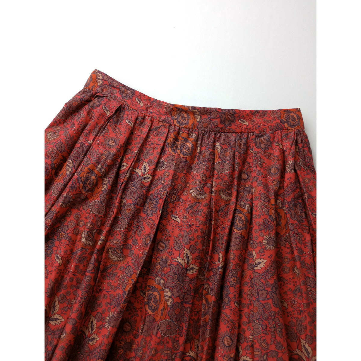 YAECA WRITE ヤエカ ライト NOTTINGHAM TUCK SKIRT タック スカート 赤 M【中古】