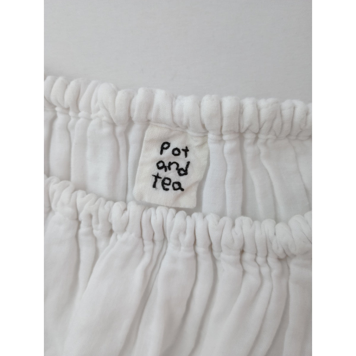 pot and tea ポットアンドティー ガーゼのゴム袖口 コットン 綿 100％ブラウス 長袖 トップス 白 【中古】