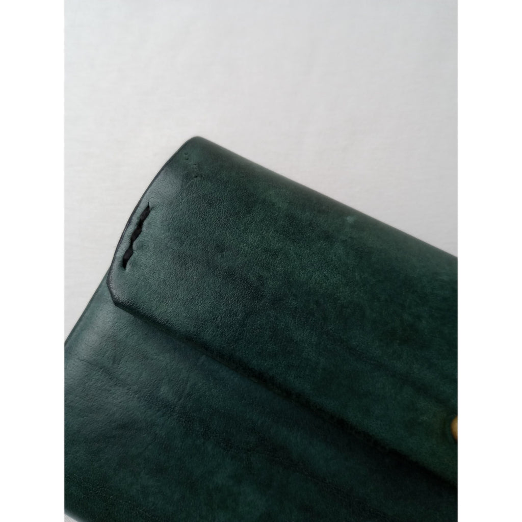 safuji サフジ ミニ長財布（ホック）long wallet ロングウォレット  レザー  グリーン系 【中古】