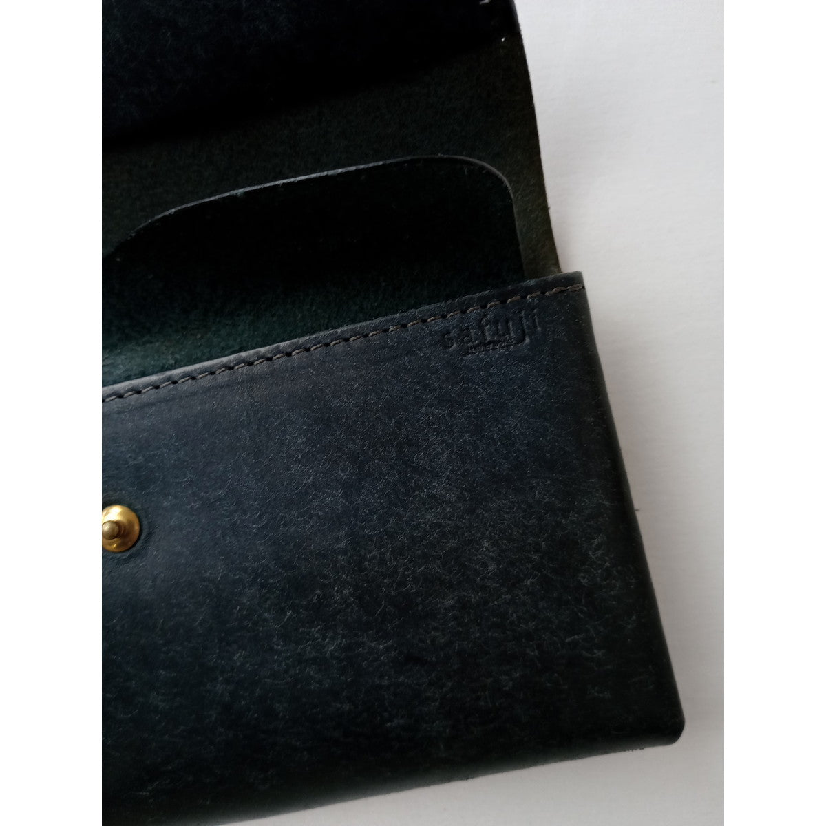 safuji サフジ ミニ 長 財布（ホック）long wallet ロングウォレット  レザー ダークネイビー 【中古】