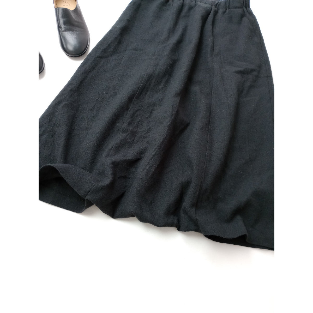 evam eva エヴァムエヴァ wool sarrouel pants ウール 毛 100％ サルエル パンツ 黒 ブラック (5M＋2631)【中古】