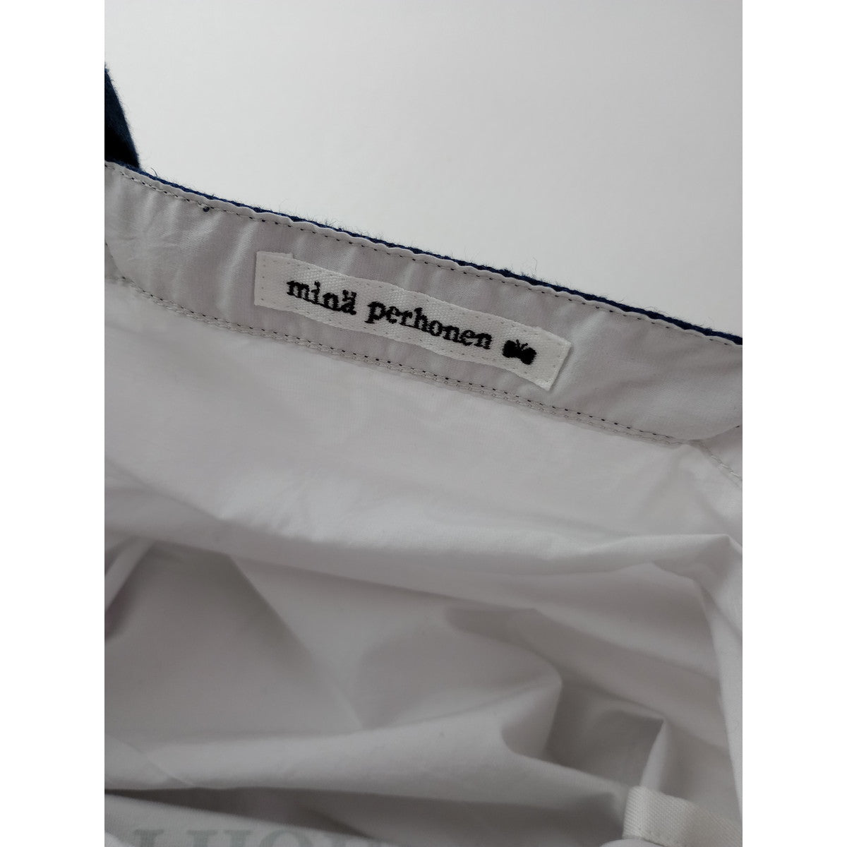 mina perhonen  ミナペルホネン  ワンマイル   バッグ シルクコットン 白   【中古】
