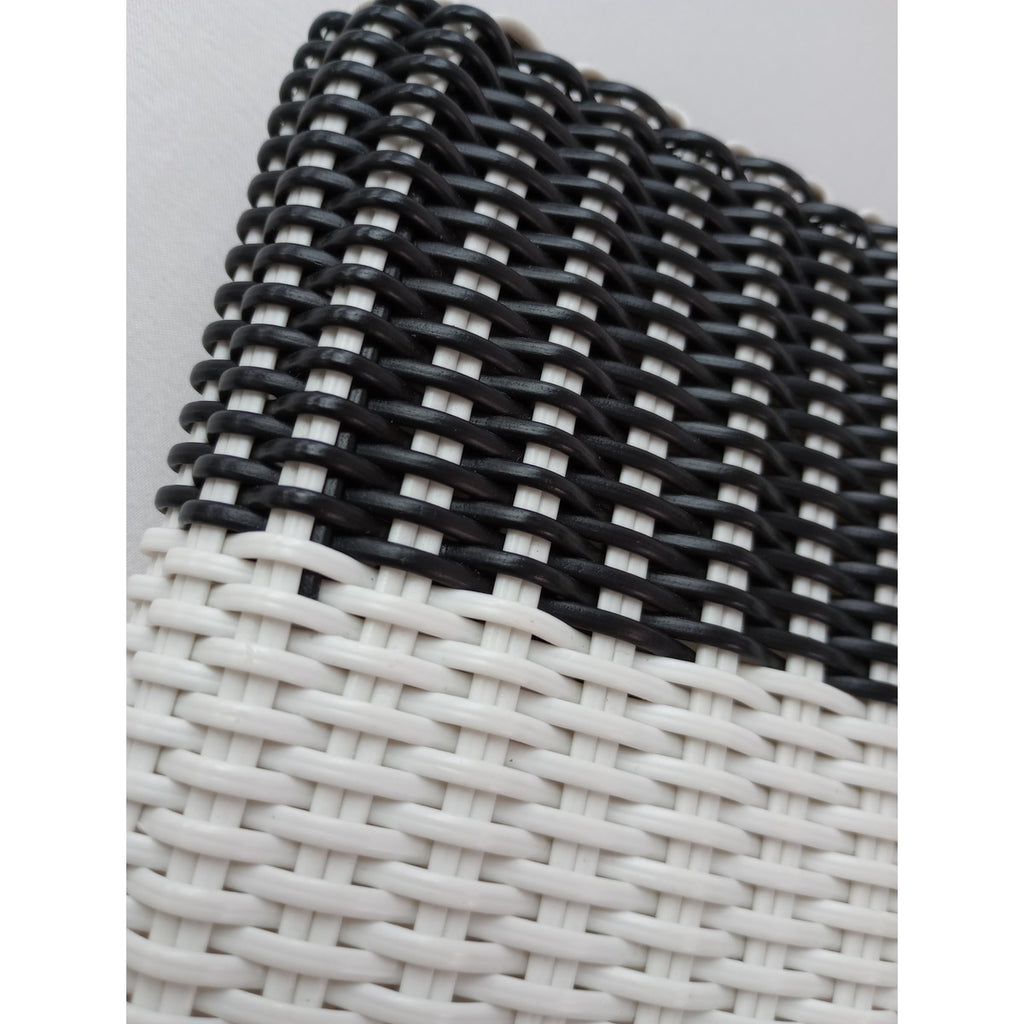 mina perhonen  ミナペルホネン  palorosa CLUTCHS クラッチバッグ ネイビー 白  【中古】
