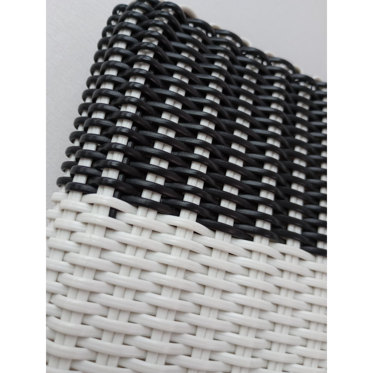 mina perhonen  ミナペルホネン  palorosa CLUTCHS クラッチバッグ ネイビー 白  【中古】